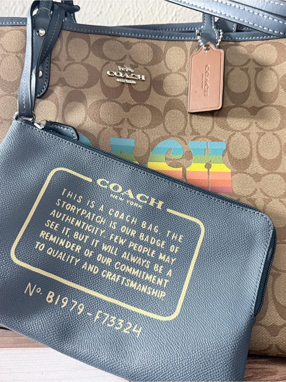 Coach tote tan